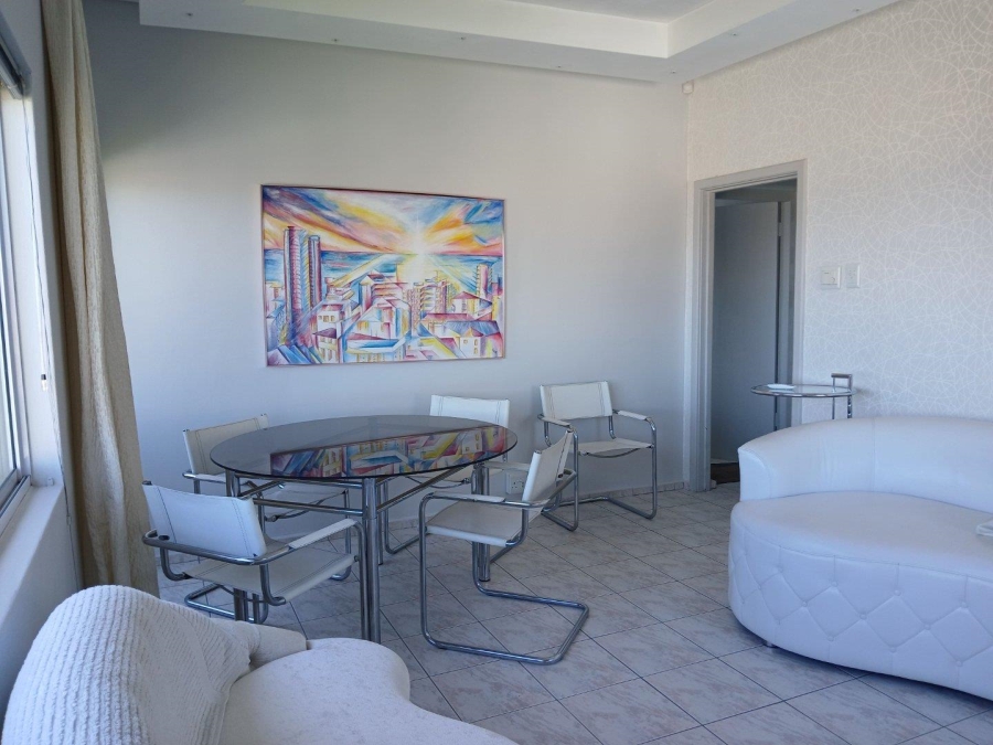 To Let 2 Bedroom Property for Rent in Sea Point Western Cape